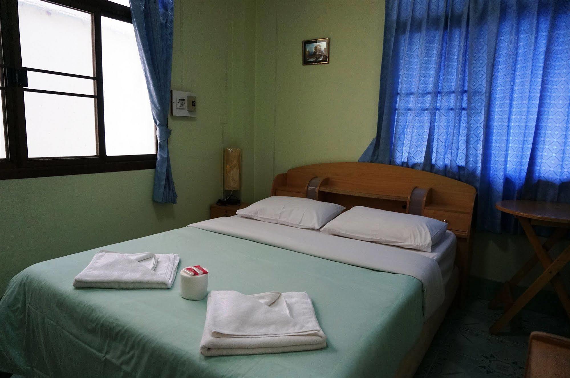 Celtic Inn Guest House HHQ Zewnętrze zdjęcie